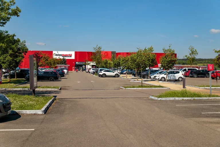 Parking - Galerie Fontaine-lès-Dijon