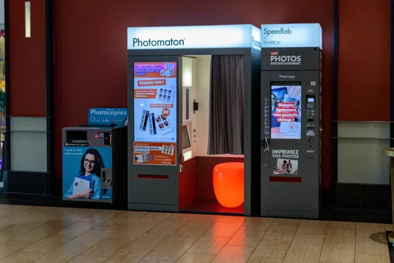 Photomaton et photocopieuse - Galerie Fontaine-lès-Dijon